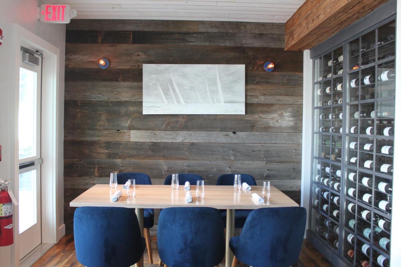 The Whaler'S Inn Mystic Exteriör bild